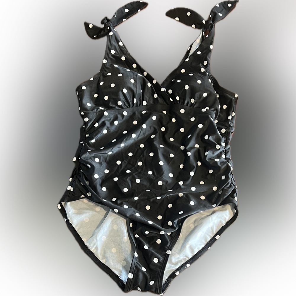 Kona Sol Black One Piece with White Dots